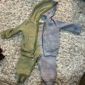 COZII baby three piece set. SUPER SOFT and cozy. No stains.
